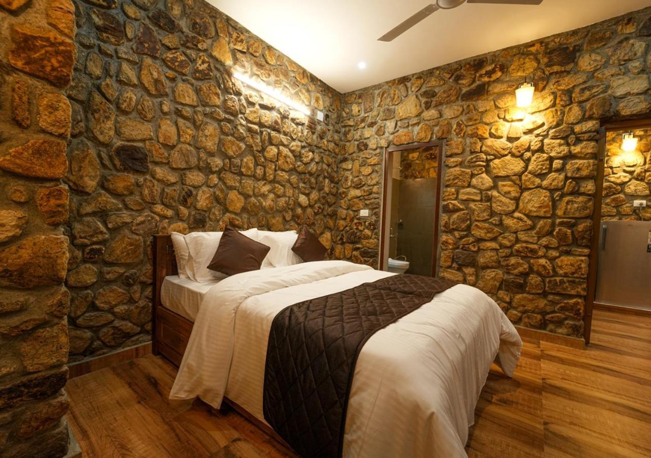 Tiyans Stone Castle Private Tea Villa Vagamon By Voye Homes Zewnętrze zdjęcie