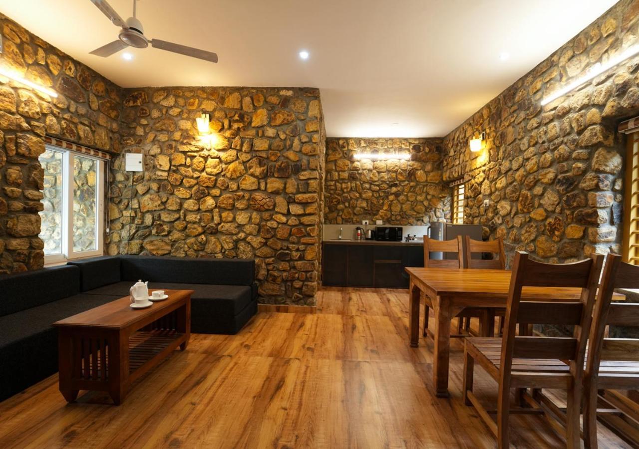 Tiyans Stone Castle Private Tea Villa Vagamon By Voye Homes Zewnętrze zdjęcie