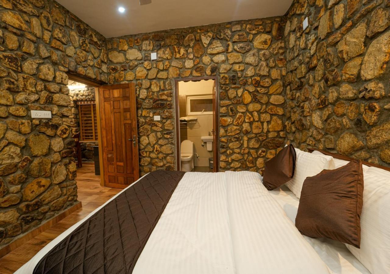 Tiyans Stone Castle Private Tea Villa Vagamon By Voye Homes Zewnętrze zdjęcie